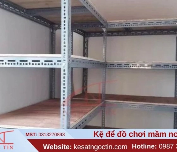 Kệ để đồ chơi mầm non nên mua ở đâu cho UY TÍN