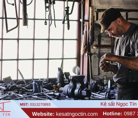 Cách hàn kệ sắt nhanh đúng kỹ thuật khi thực hiện tại nhà