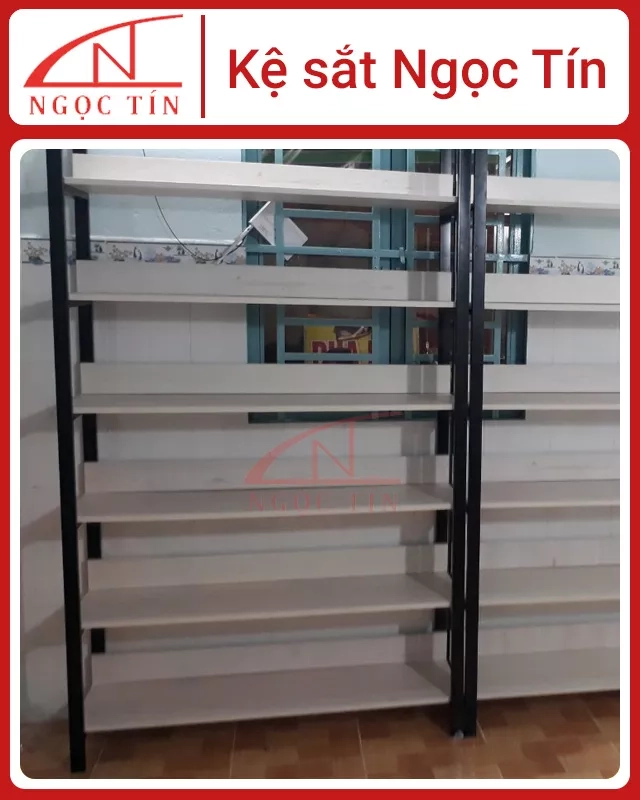 Kệ Trang Trí NTKTT20