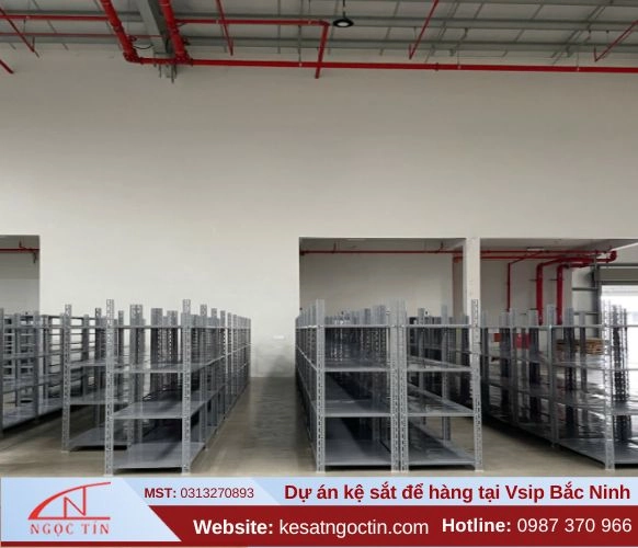 Lắp đặt 460 bộ kệ sắt để hàng tại Vsip Bắc Ninh
