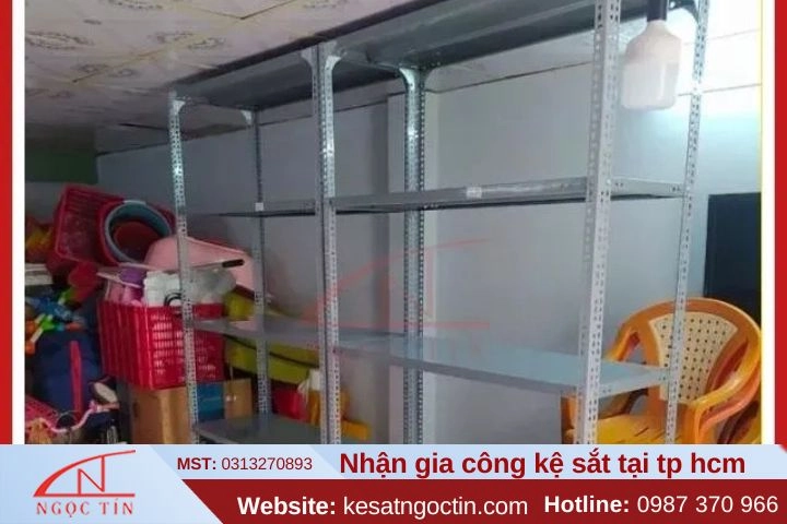 Nhận làm kệ sắt theo yêu cầu GIÁ TỐT tại TPHCM