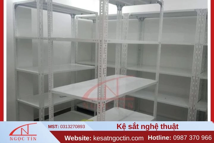Kệ sắt nghệ thuật đẹp GIÁ RẺ nâng tầm không gian sống